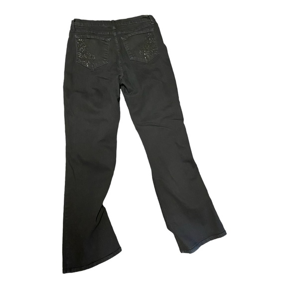 NYDJ SZ 12 black with stud design on back pockets. Some missing other than that - Picture 4 of 7
